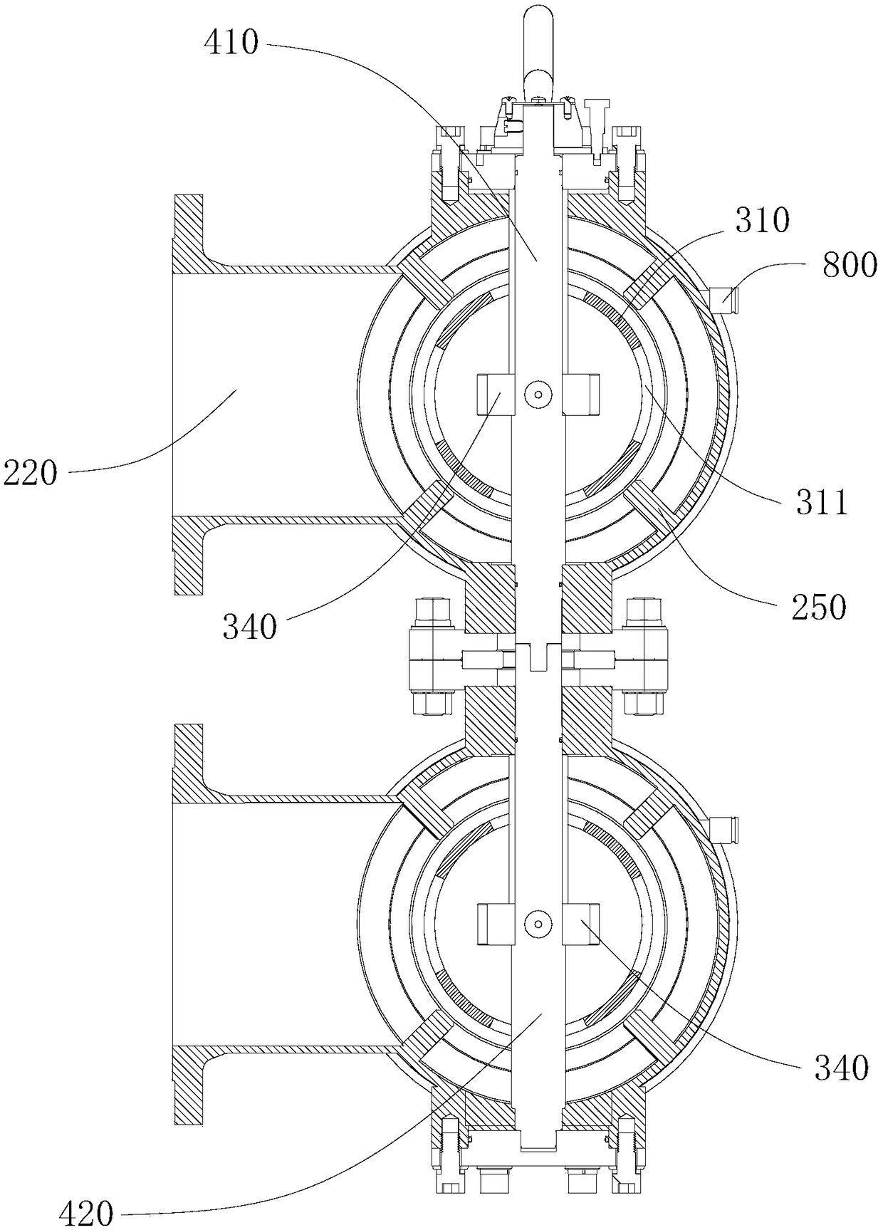Differential pressure limiting type six-way switch valve for conveying fluid