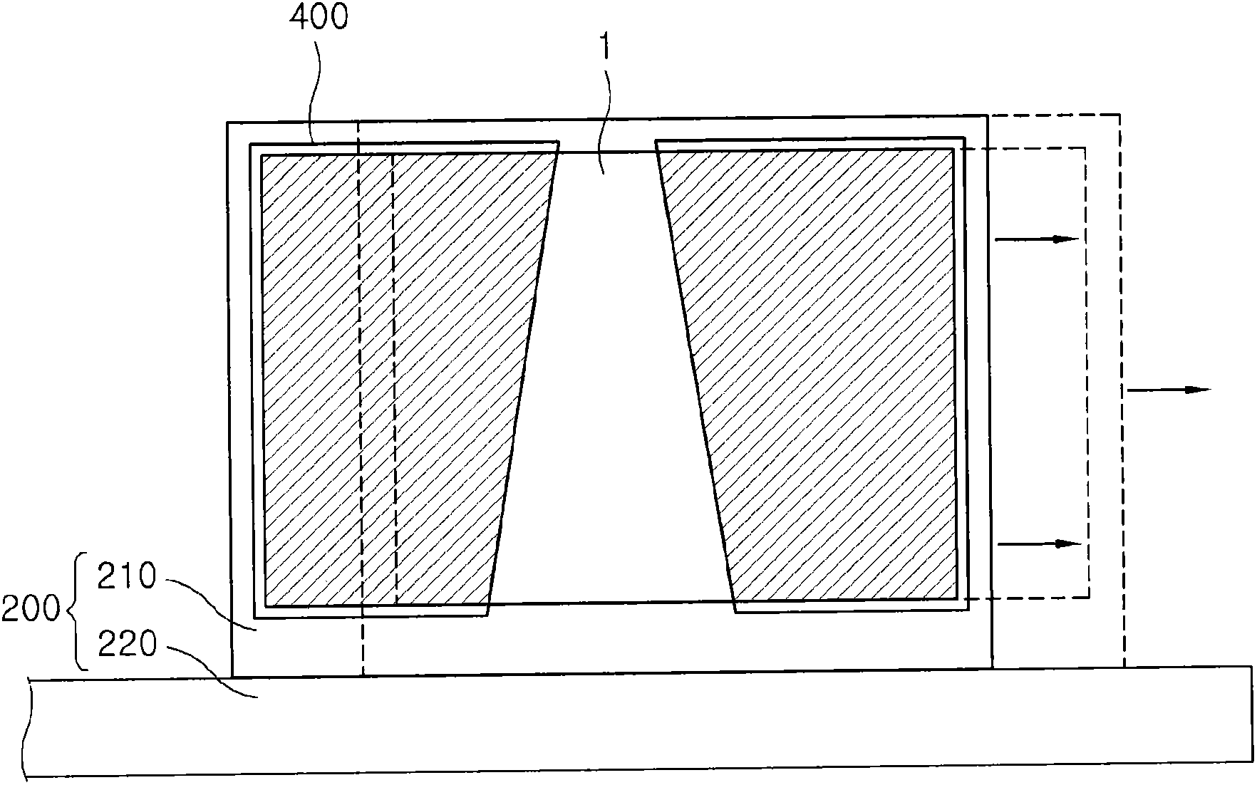 Evaporation device, thin film deposition device and method for supplying raw materials to the device