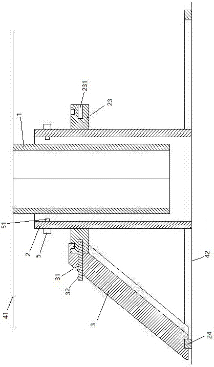 Sleeve-frame type limiting mechanism and limiting method for controlling lateral displacement in building lifting process