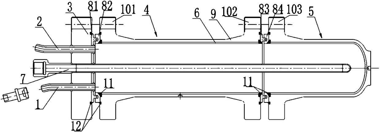 Reactor with thin-wall lining and production method of reactor