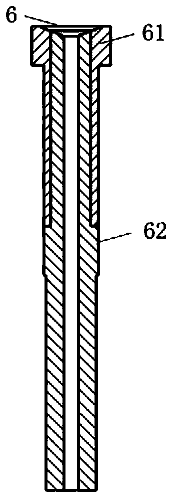 Bottom hole type crucible induction smelting gas atomization powdering device and method