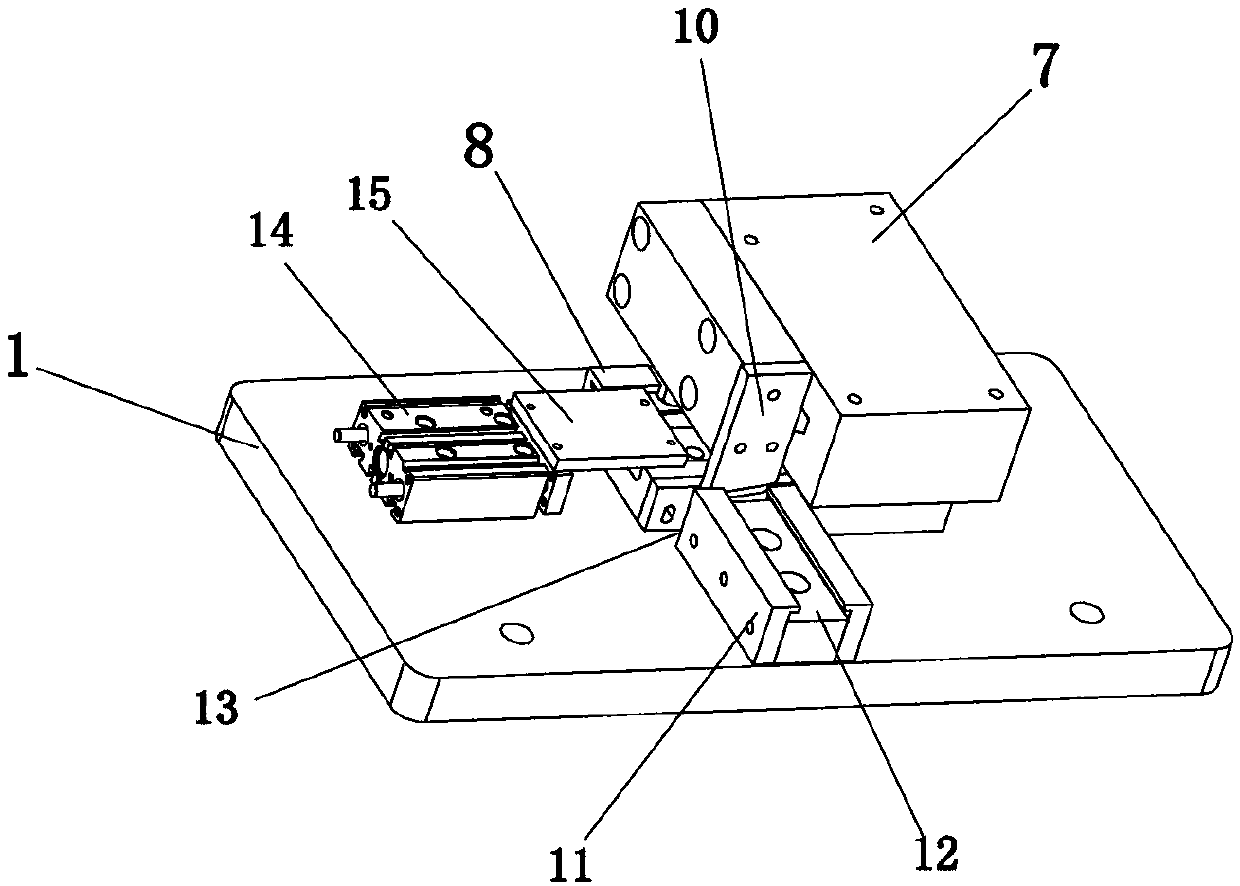 Full-automatic packing clasp forming machine