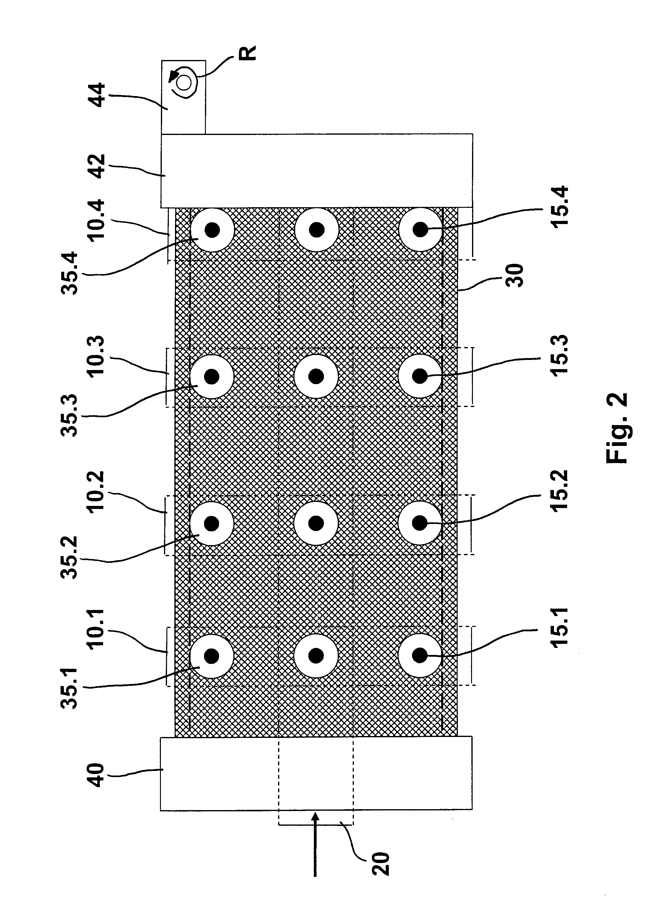 Apparatus and method for the electrolytic treatment of a plate-shaped product