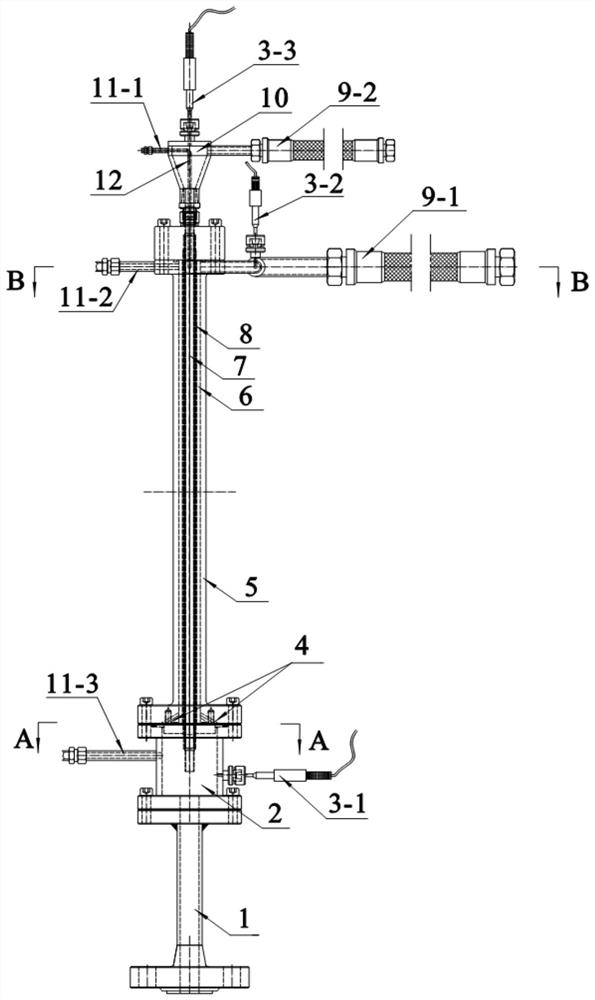 Cylindrical heating rod test section with chamber and parameter measurement method thereof