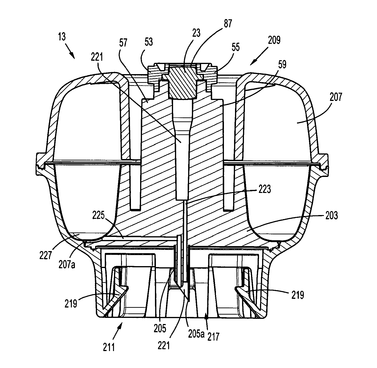 Closed fluid transfer system