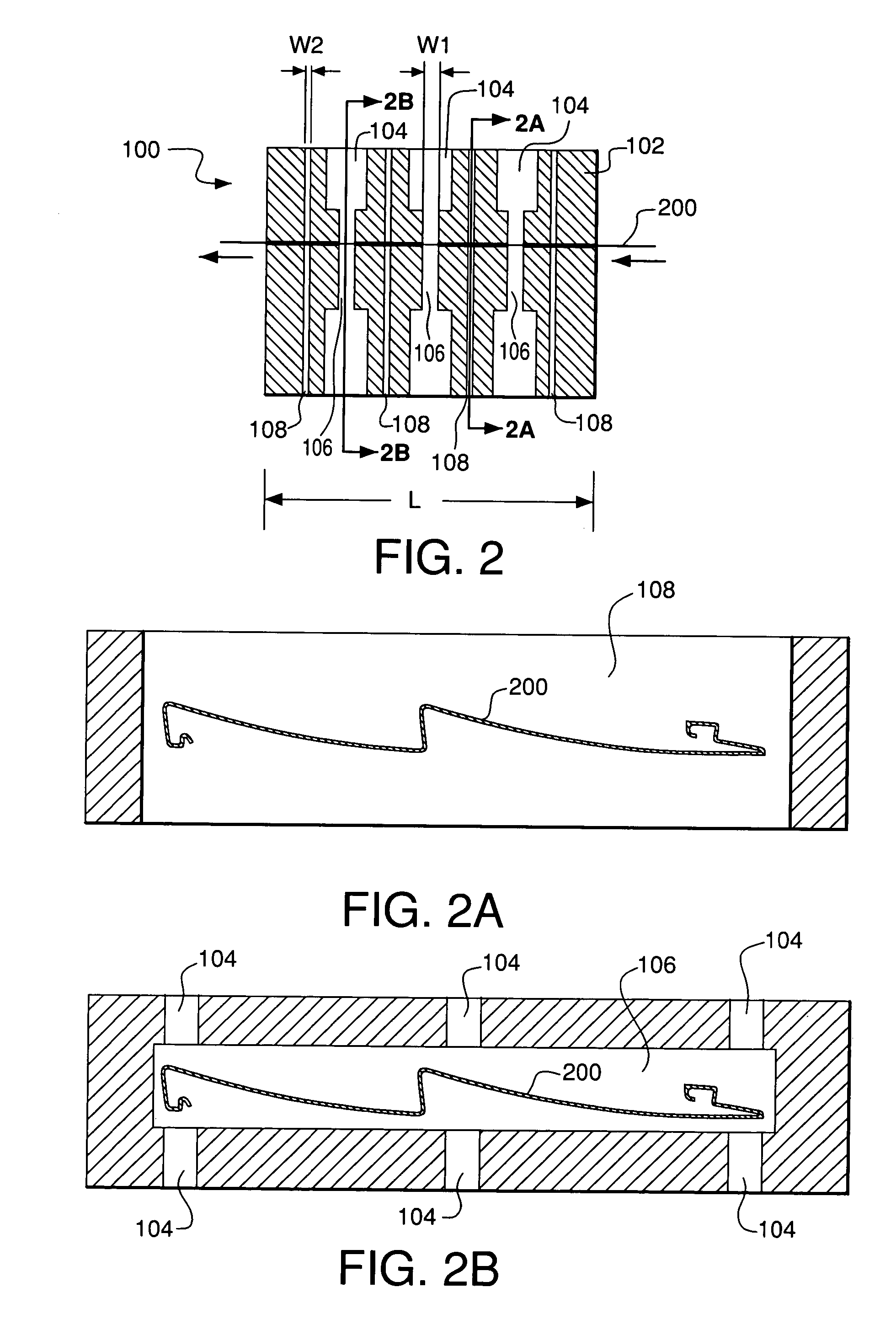 Sizer for forming shaped polymeric articles and method of sizing polymeric articles