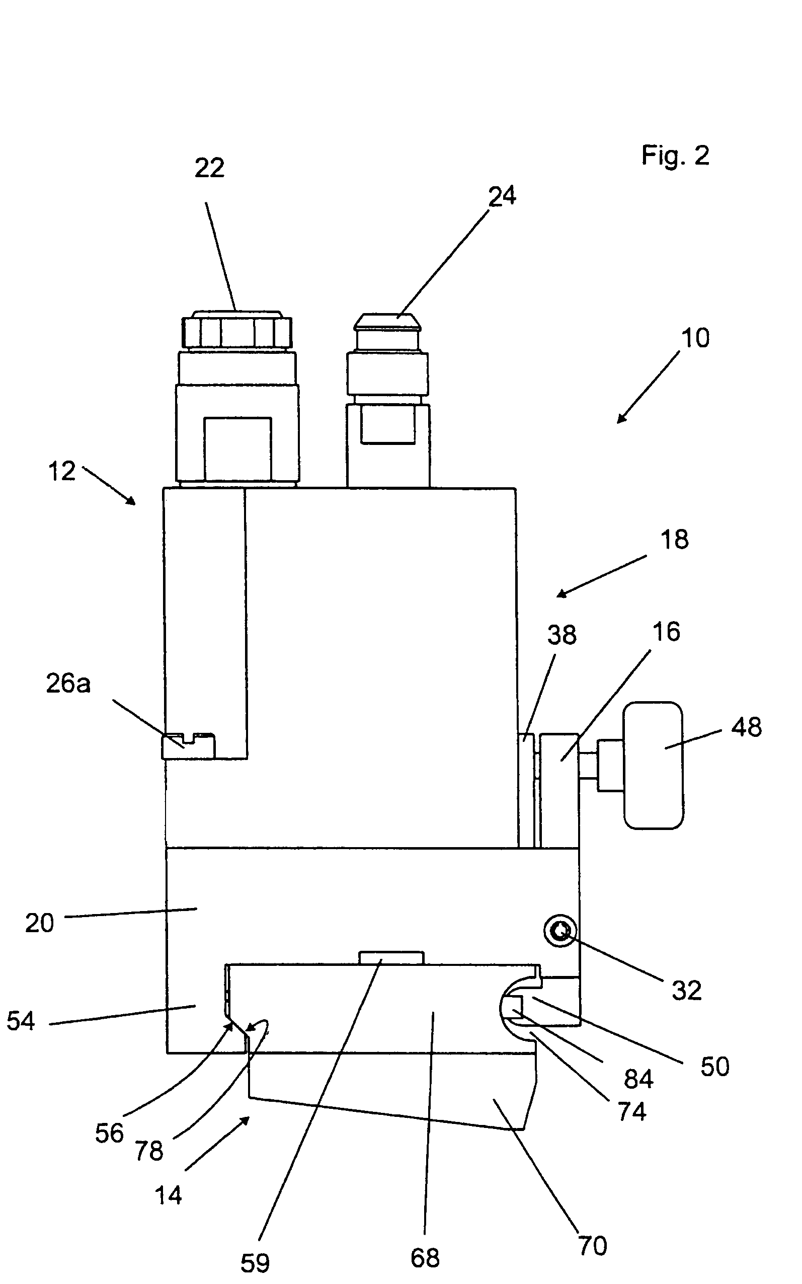 Apparatus for applying fluid to a substrate