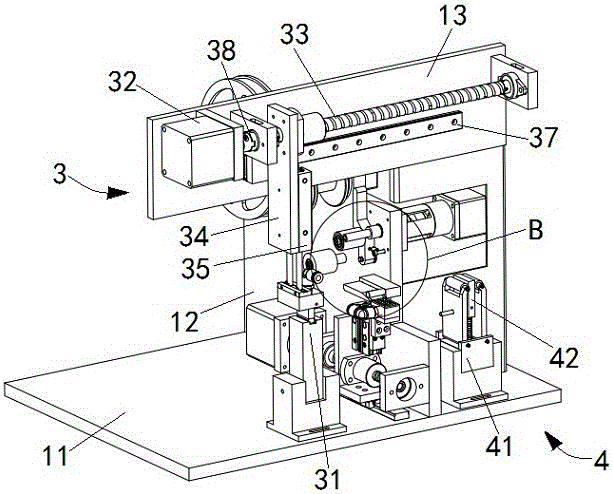 Automatic dispersing-type gummed paper laminating machine