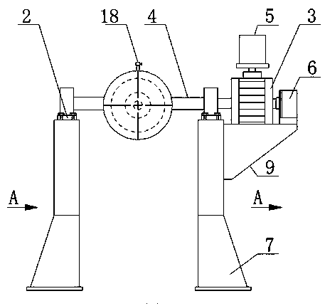 Optimization method and device for controlling viscous fingering in surfactant flooding under gravity effect