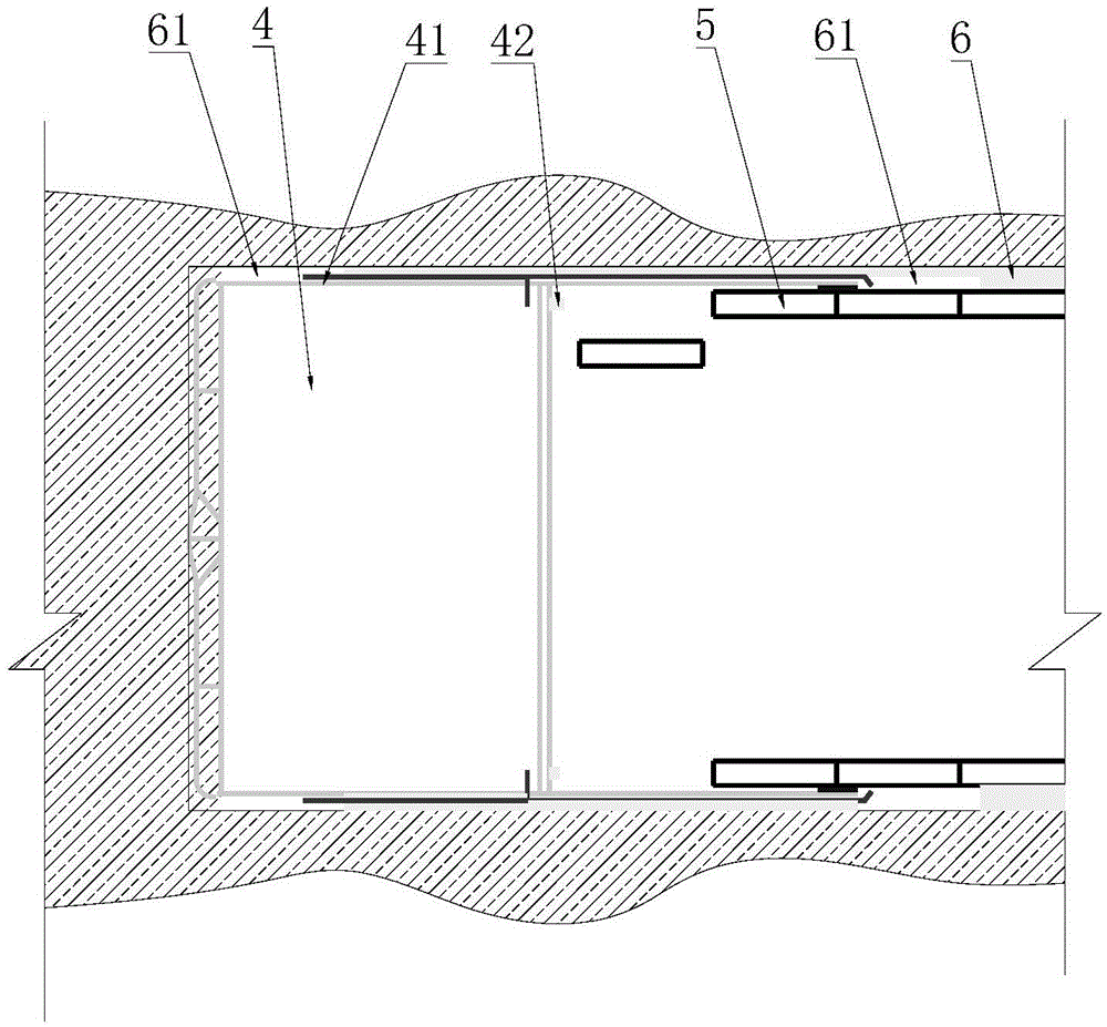 Construction device and method for shield tunnel