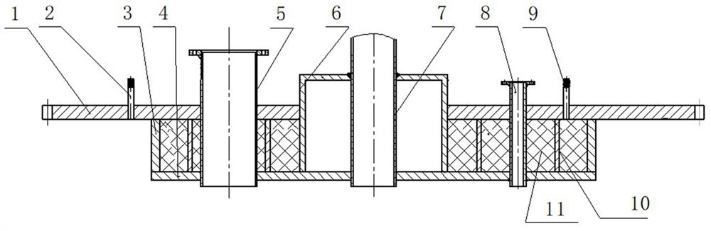 Net-shaped supporting type large cover for titanium sponge reduction distillation production