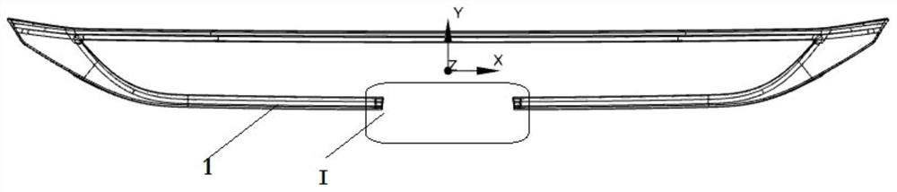 An auxiliary runner structure to prevent deformation of injection molded products