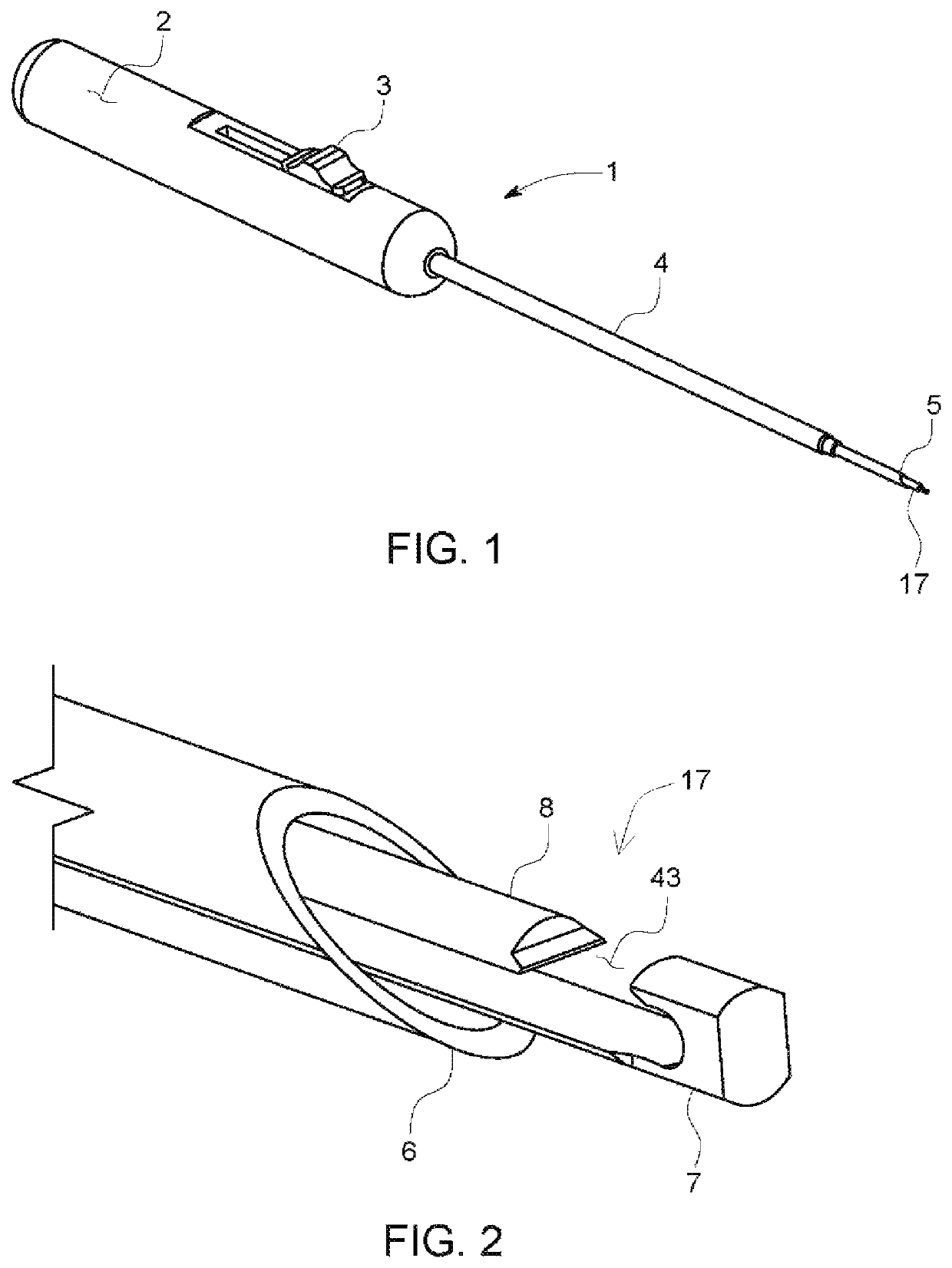 Instrument to manipulate and pass suture