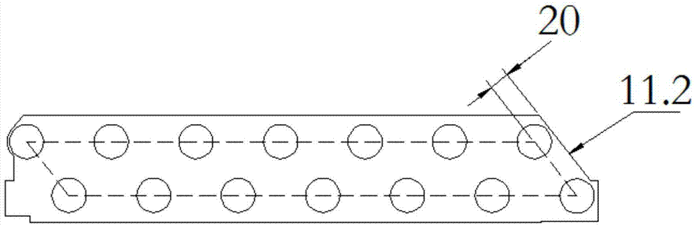 Fin, V-shaped heat exchanger and air conditioner