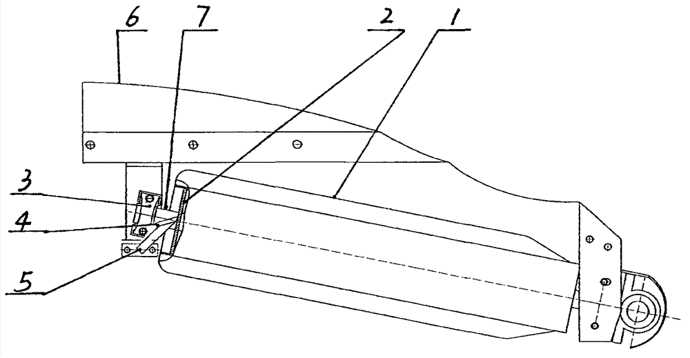 Fruit picking rolling shaft anti-winding device for peanut combine harvester