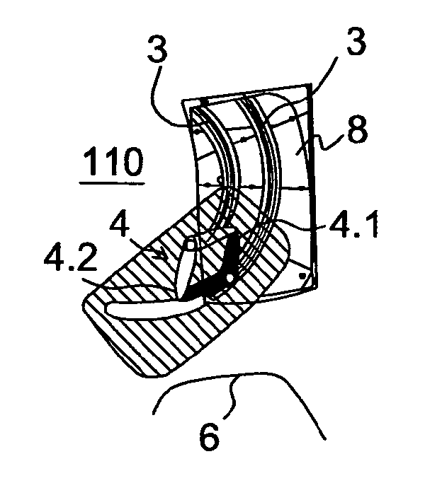 Seat table having a controlled, optimised path and it's associated seat