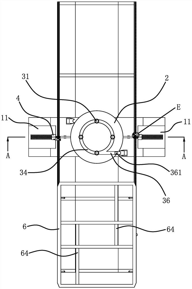 Glue filling mechanism for solar panel packaging equipment