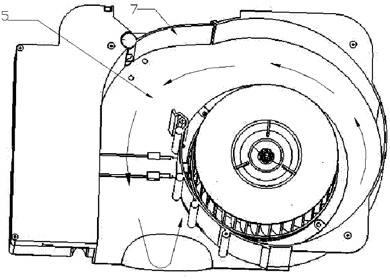 Outward discharge and internal circulation range hood