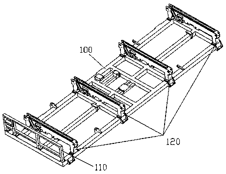 A pipe automatic feeding device