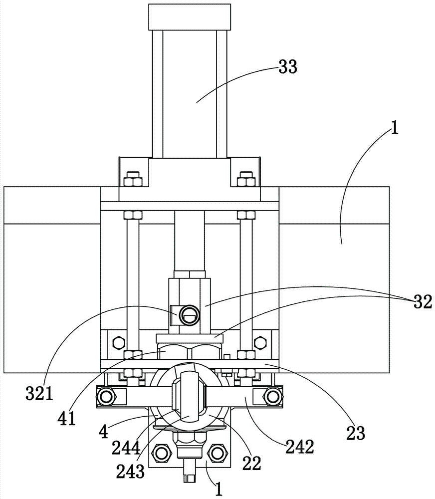 Semi-automatic pressure testing machine for indoor bolts and its pressure testing method