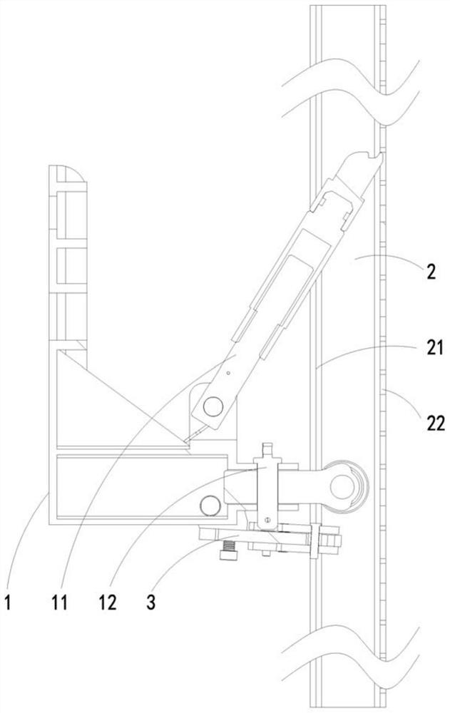 A rail clamp anti-falling device