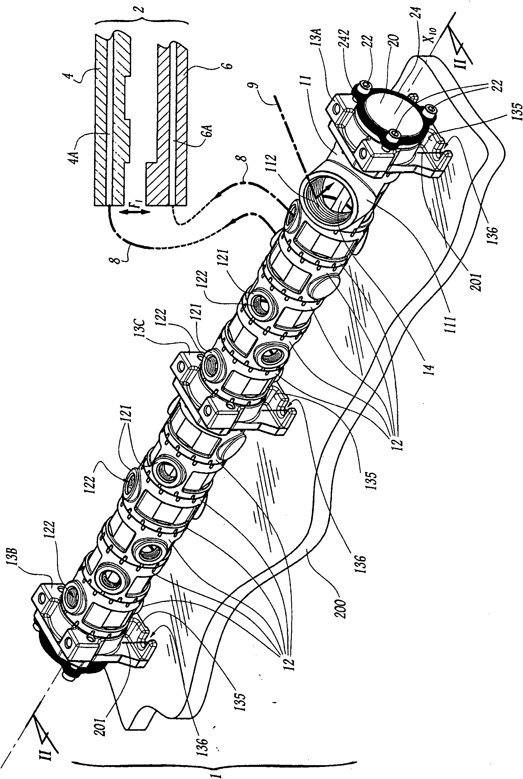 Collecting pipe used for distributing and collecting fluid and molding system comprising such collecting pipe