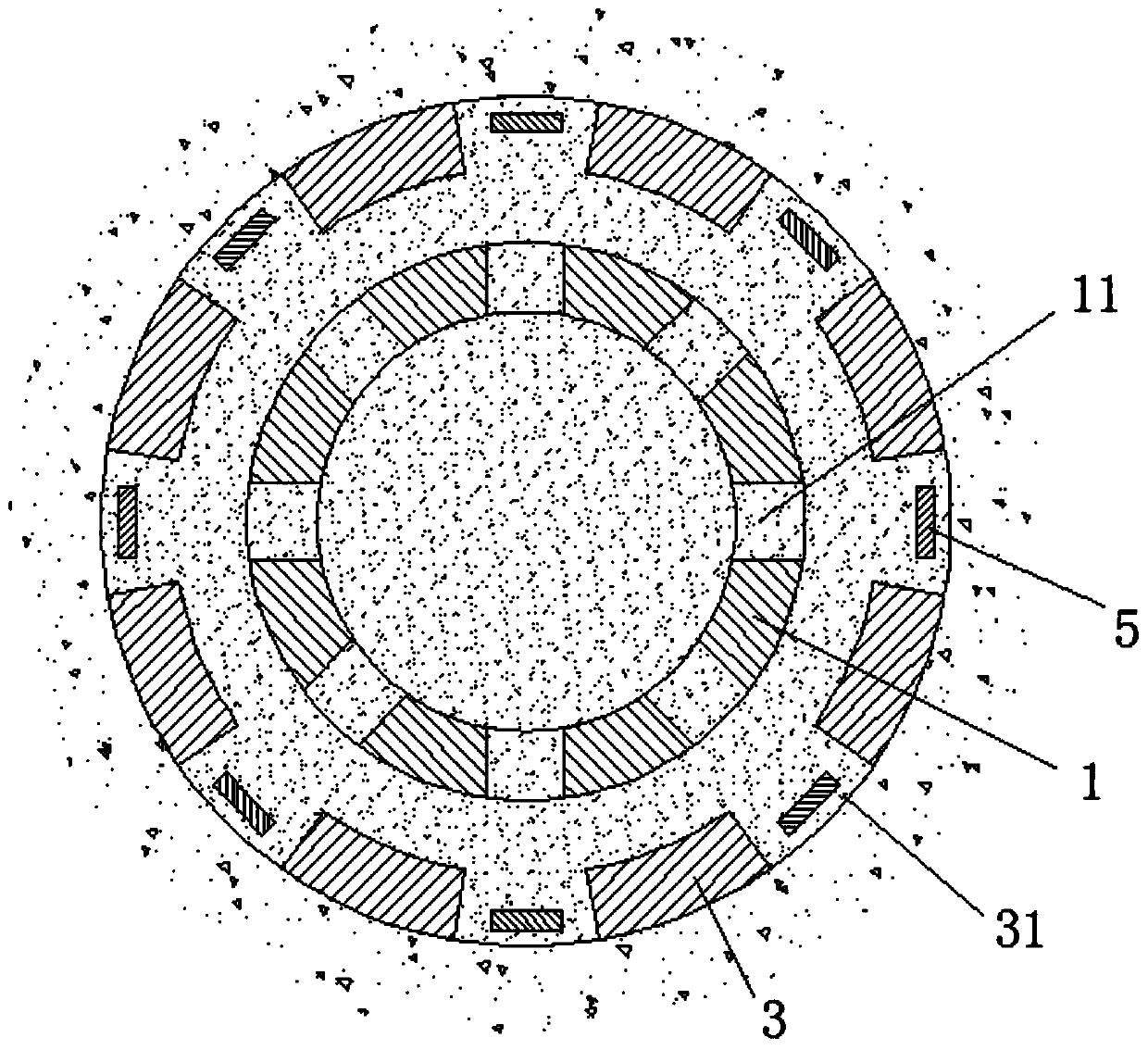 A connection structure and installation method of steel pipes for scaffolding