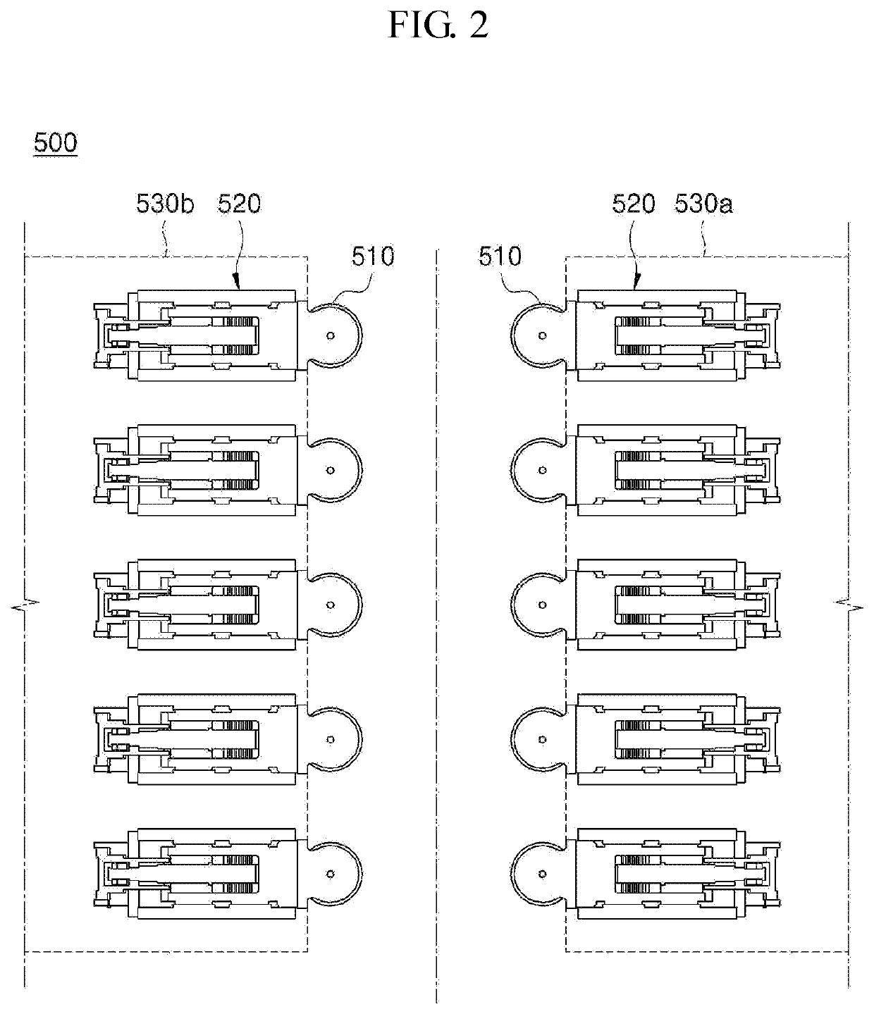 Roller assembly, casting apparatus, and roller separating method for same