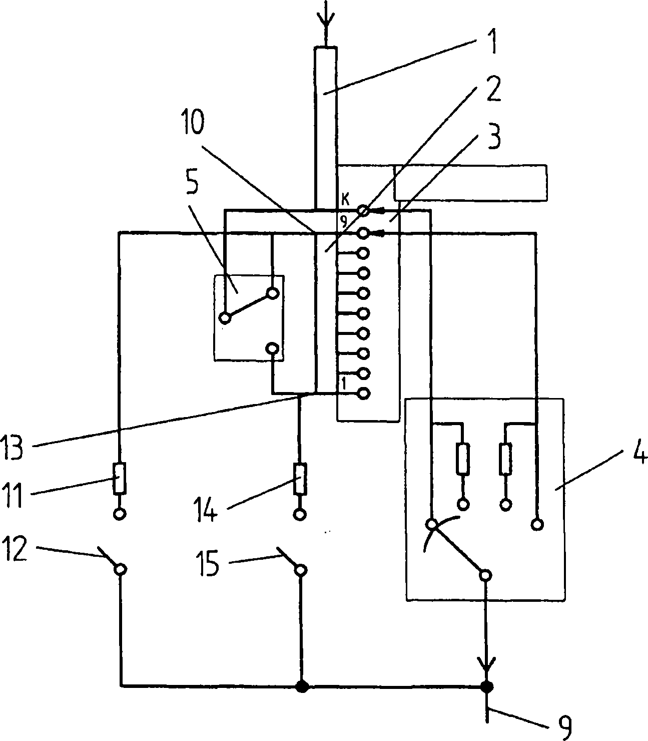 Step switch comprising a polarity switch for a variable transformer