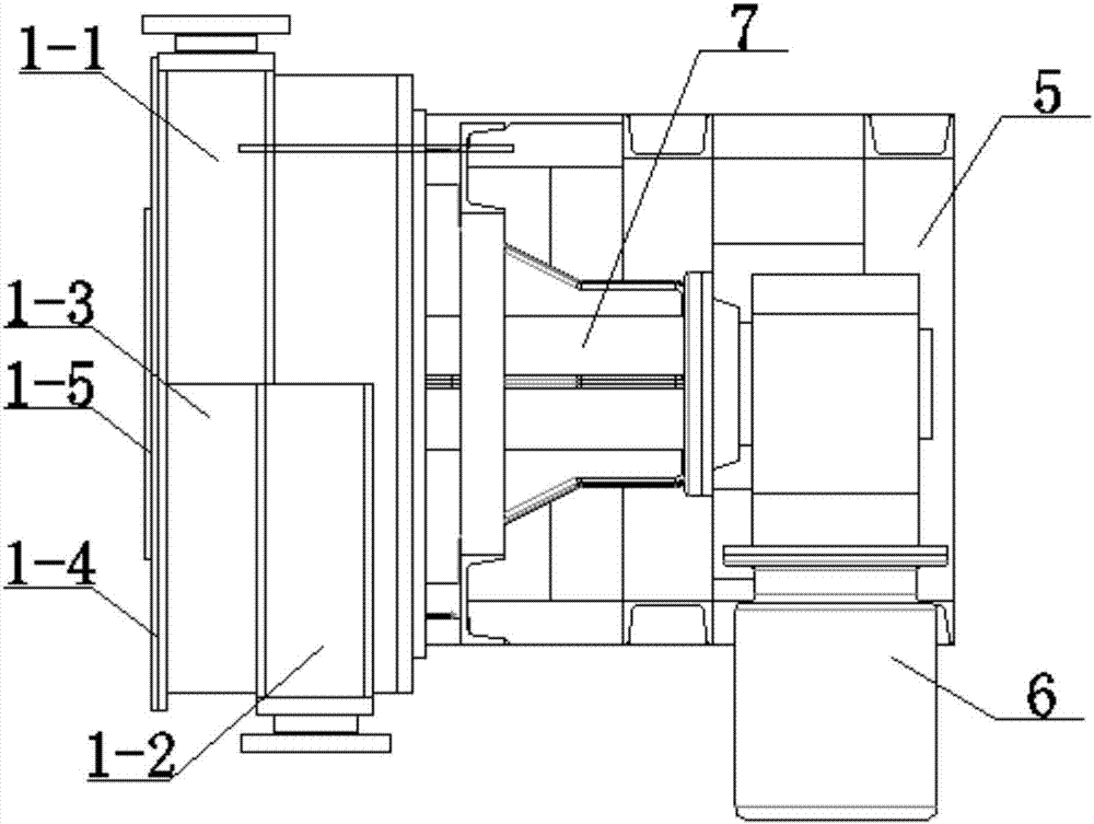 Sand mill circulating pump for production of high-performance metal soft magnetic ferrite