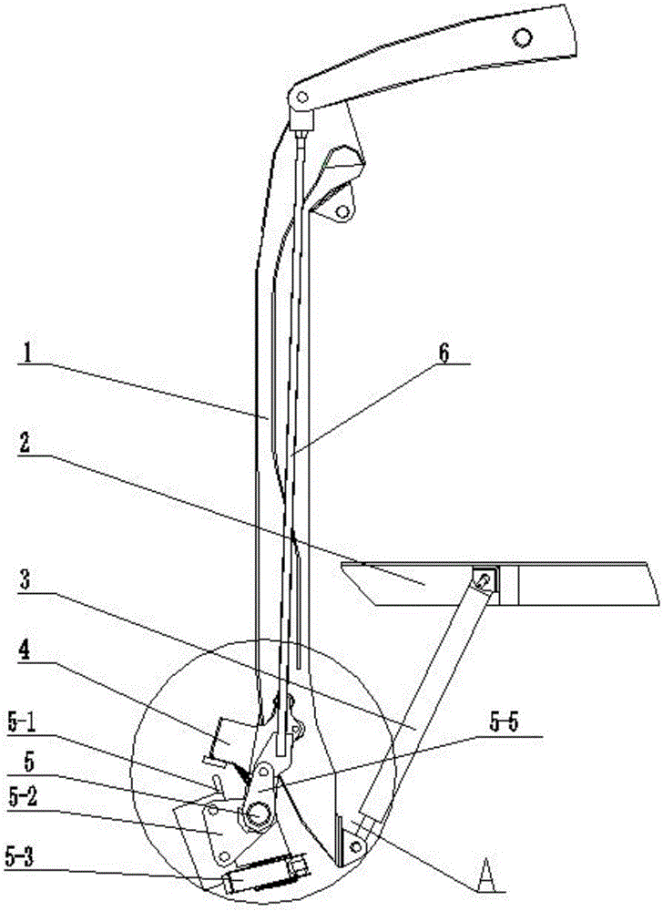 A multifunctional collection device for a compressed garbage truck