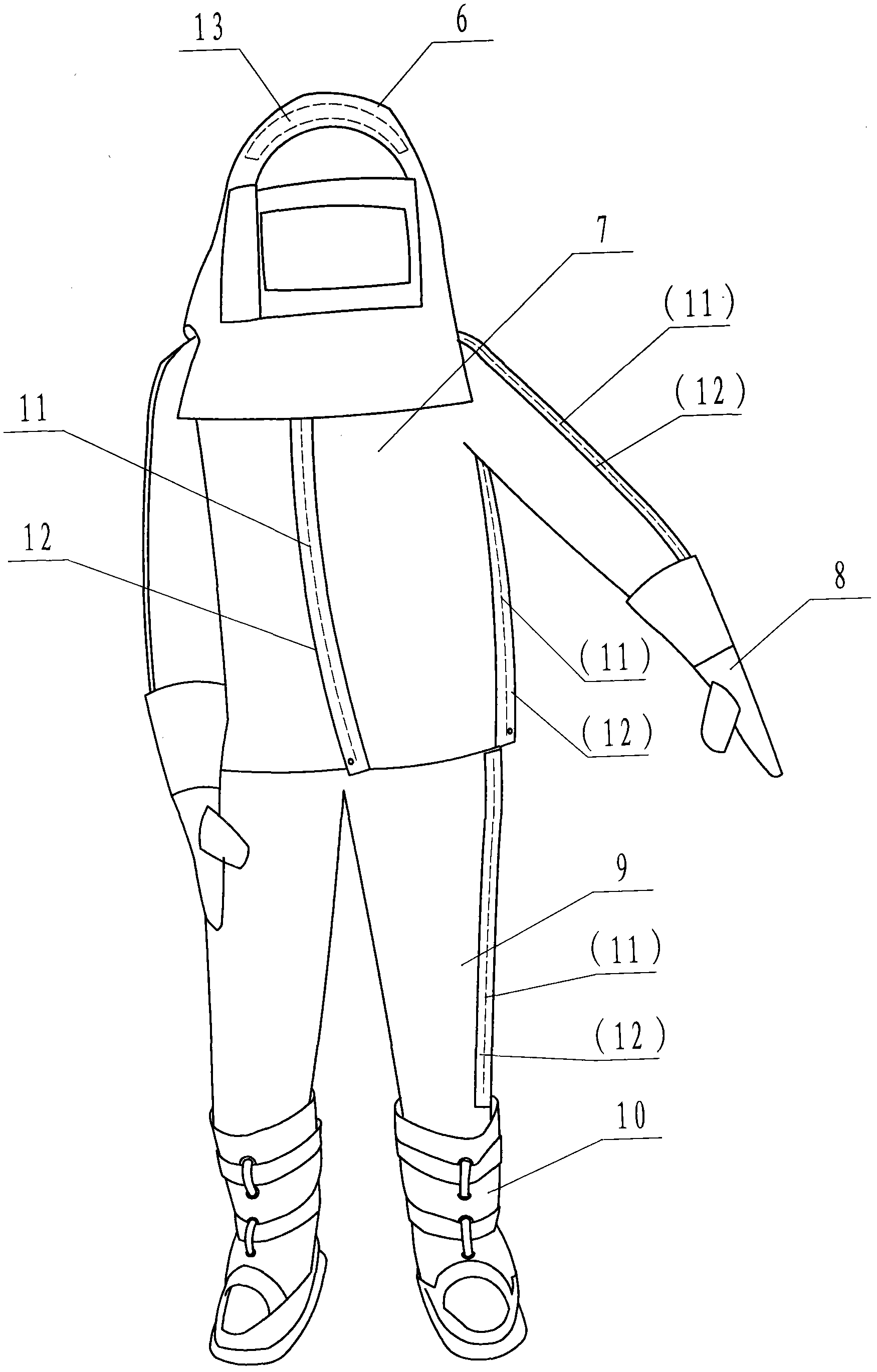 Fire-fighting fire proximity suit capable of cooling and prolonging time for rescuing in sea of fire