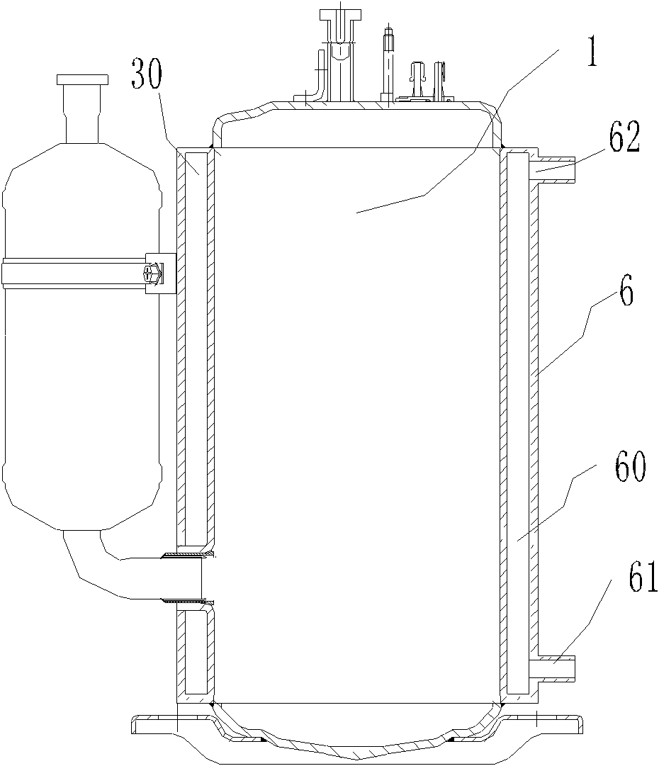 Heat pump water heater and method for heating water by using same