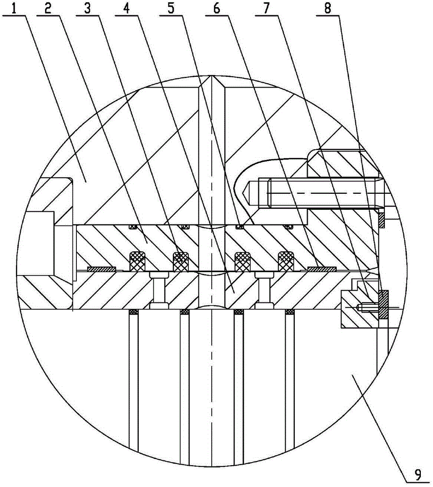 High-pressure water sealing device for heading machine and heading machine