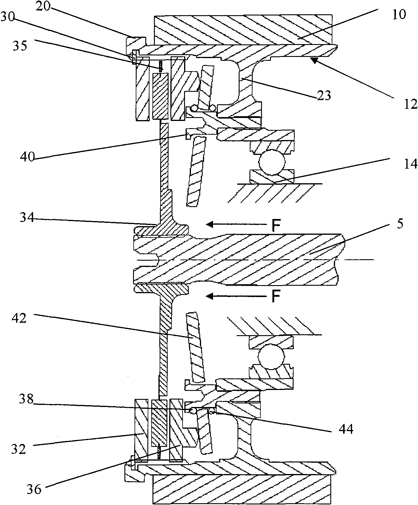 Normallyclosed clutch integrated in motor rotor bracket and vehicle including same