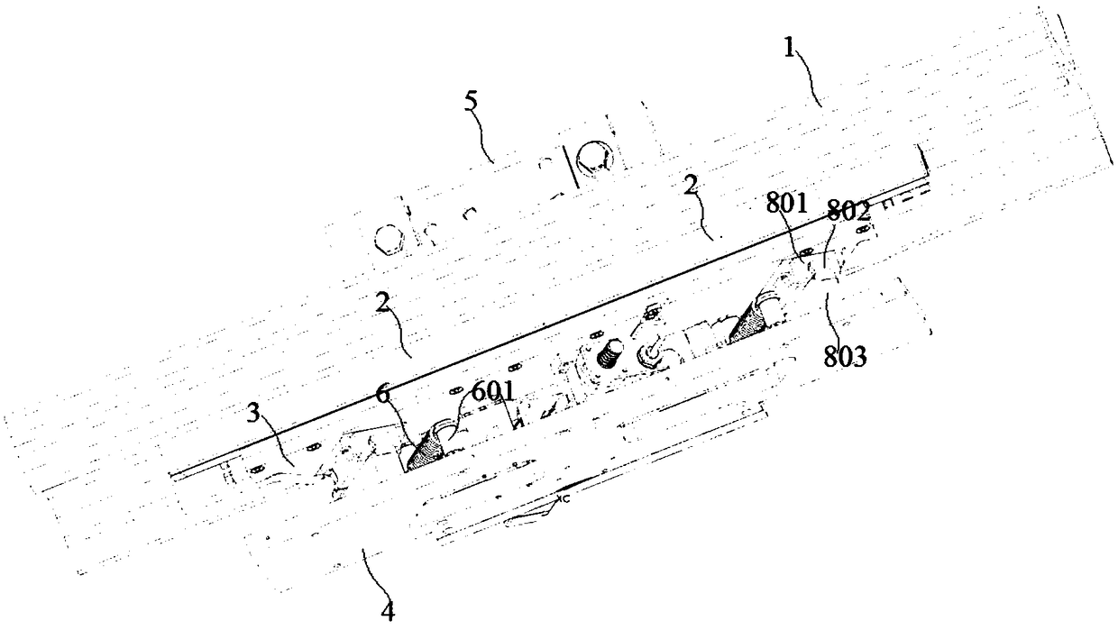 Defect detection device and method for train wheel tread