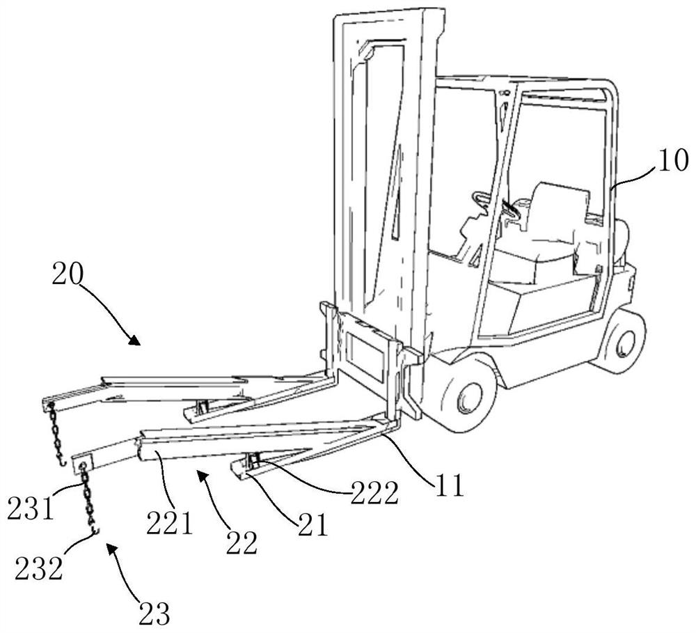 Cooperative construction method for hoisting and mounting guardrail template