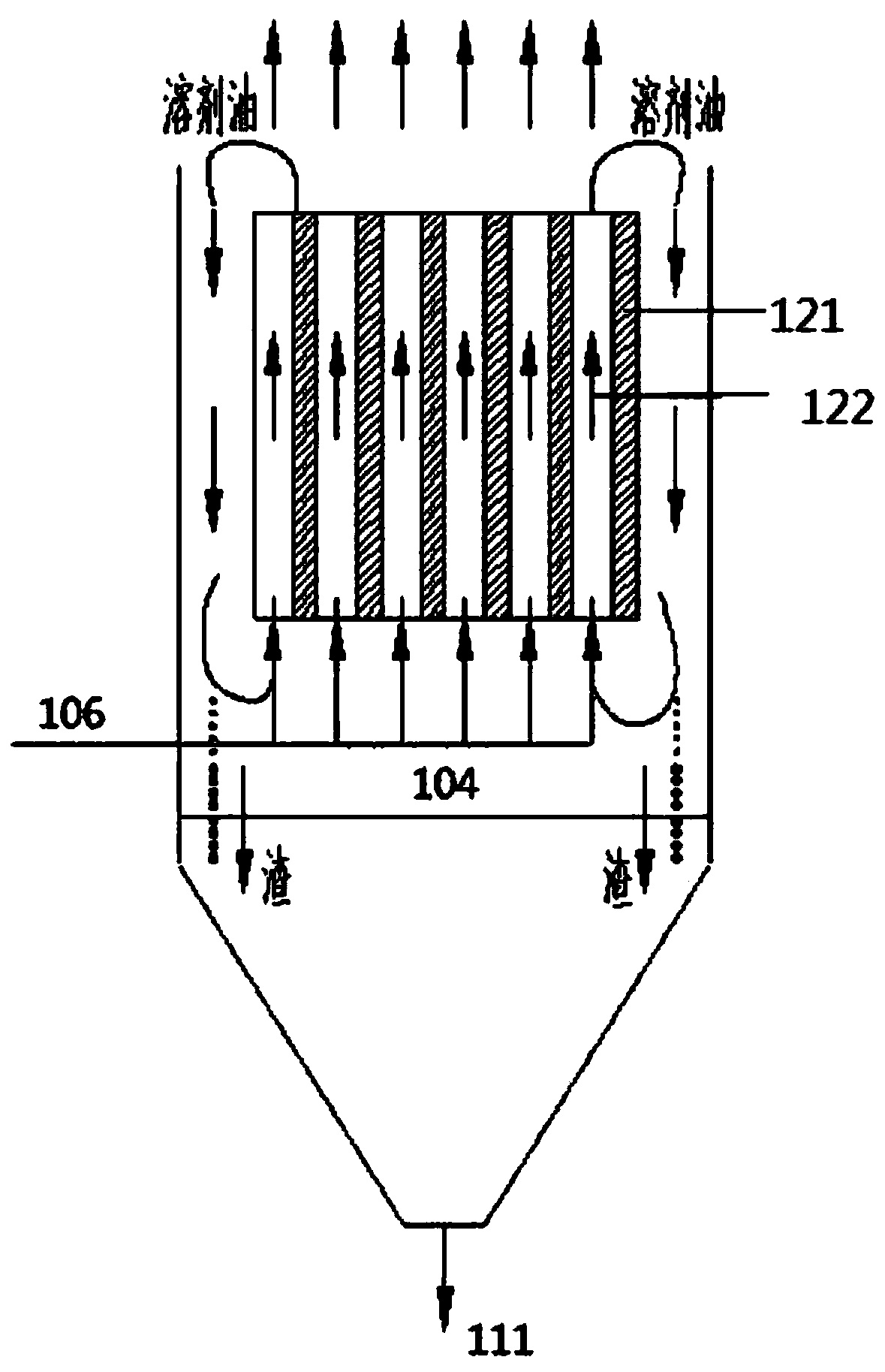 A method and device for cracking organosilicon hydrolyzate in solvent oil thermal flooding circulation