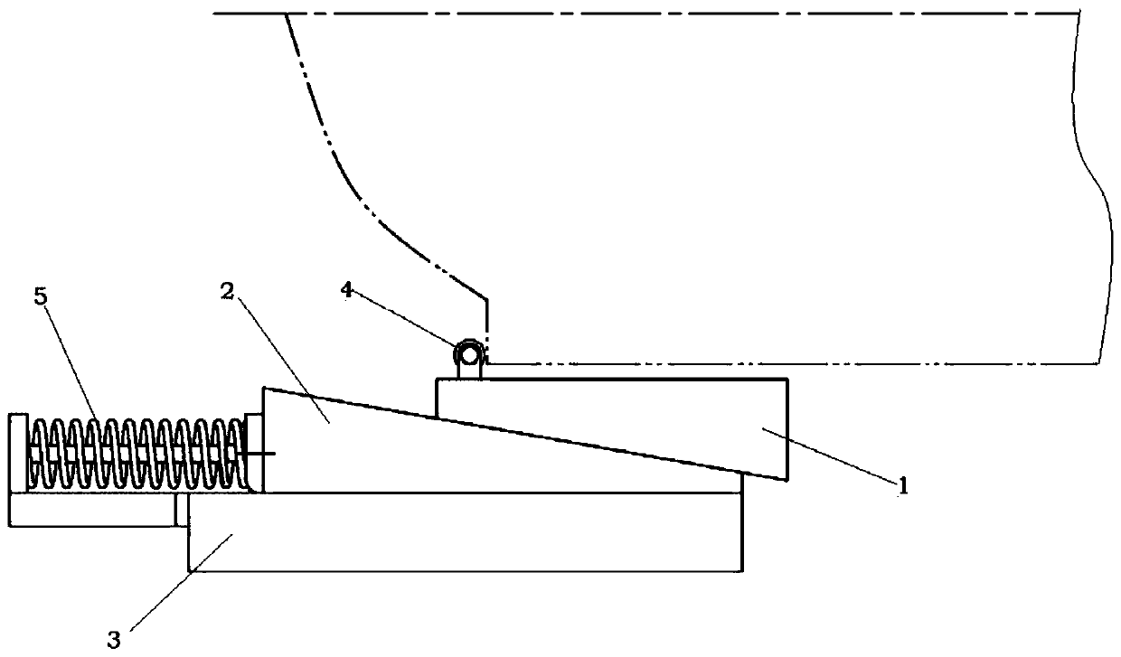 Booster installing and supporting structure with assembling compensating function