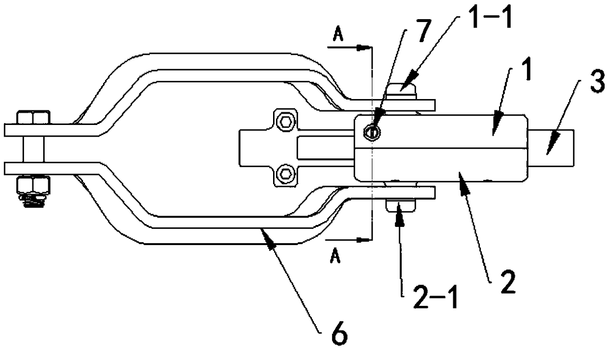 Wedge-shaped tension clamp