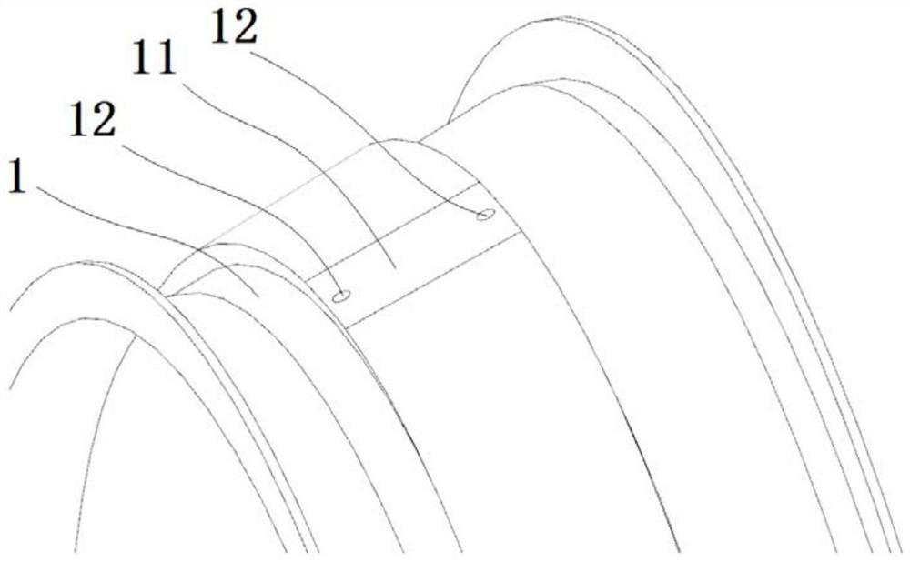 Outer ring case and spoke plate connecting structure