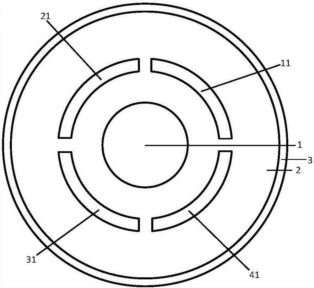 Large-mode-field multilayer segmented cladding fiber