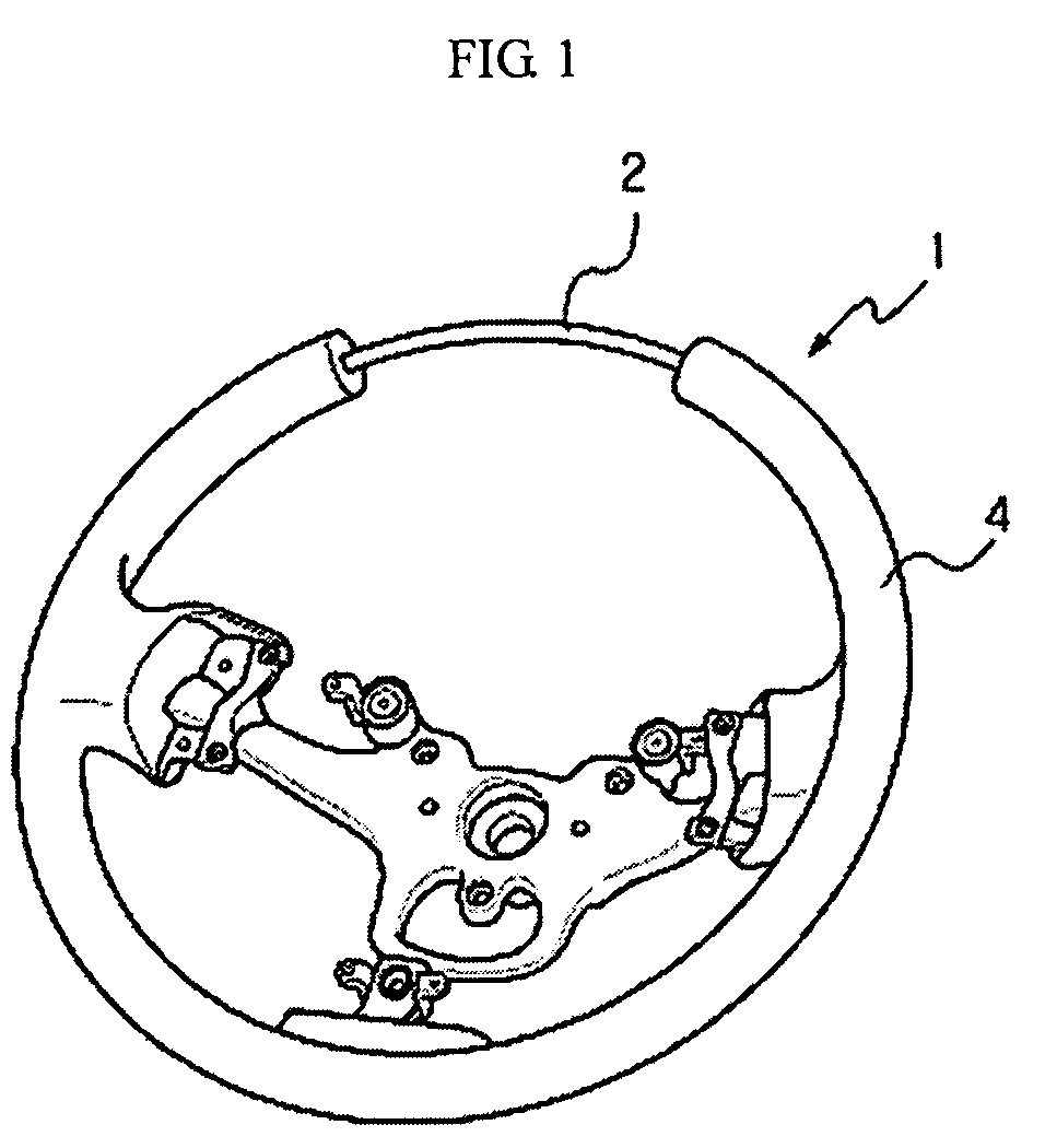 Steering wheel and method of manufacturing the same