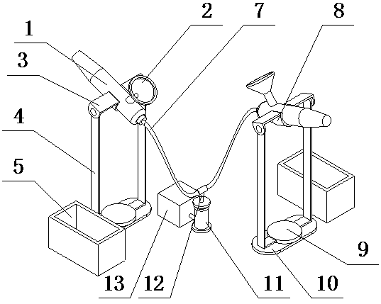 Spraying structure for fish pond culture spraying feeding device