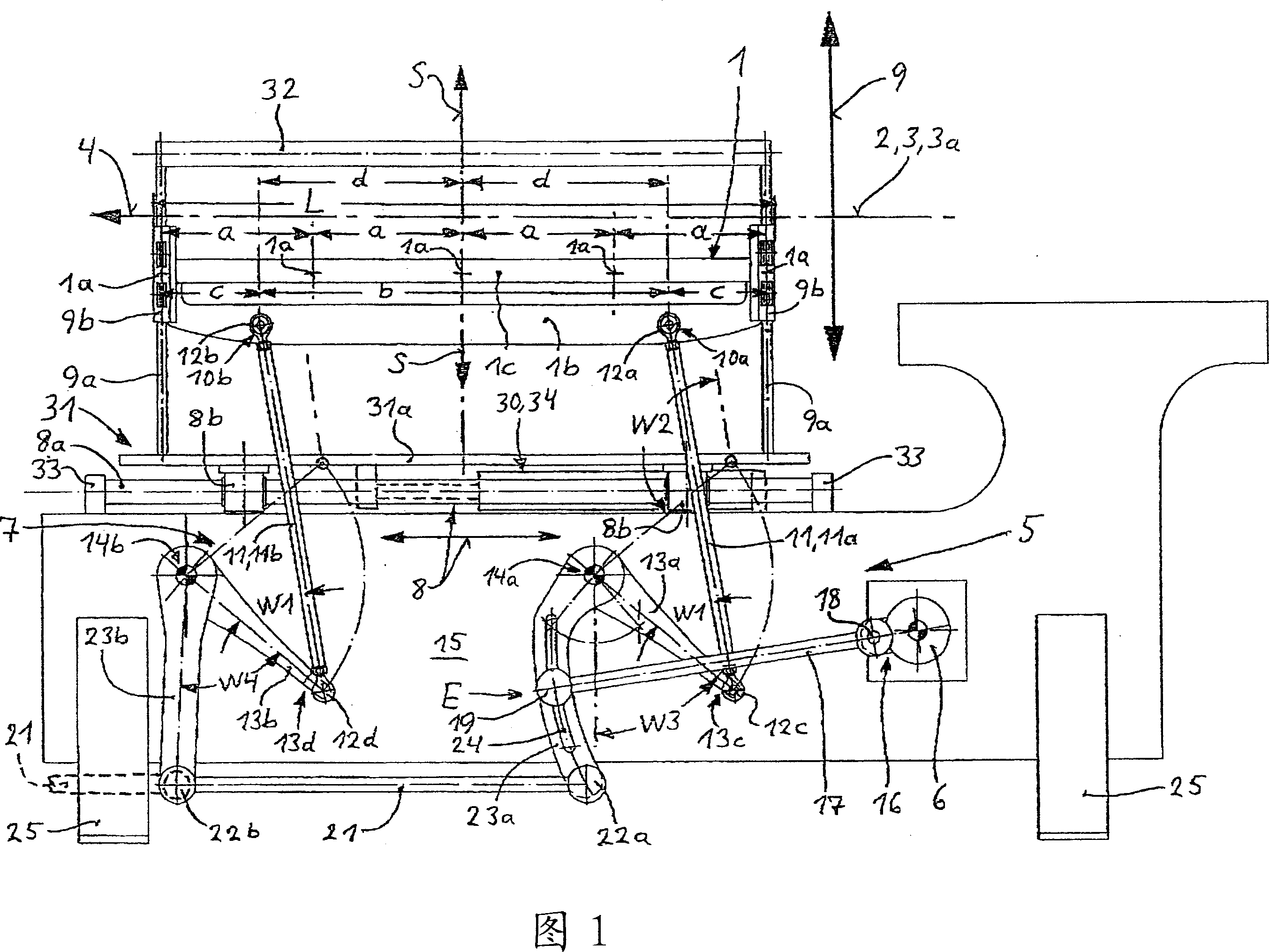 Apparatus for cutting of an extruded strand of plastically deformable material, preferably of clay