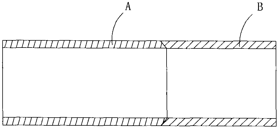 Metal pipe welding method and metal pipe welding assembly