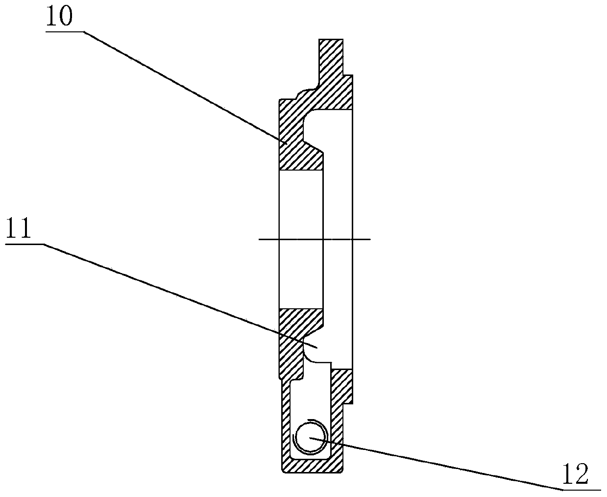 Outer bearing cover structure