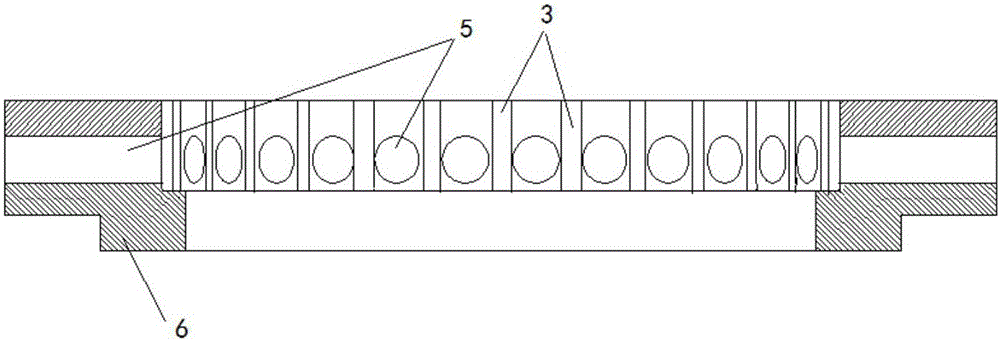 An easy-to-replace straw briquette forming mechanism