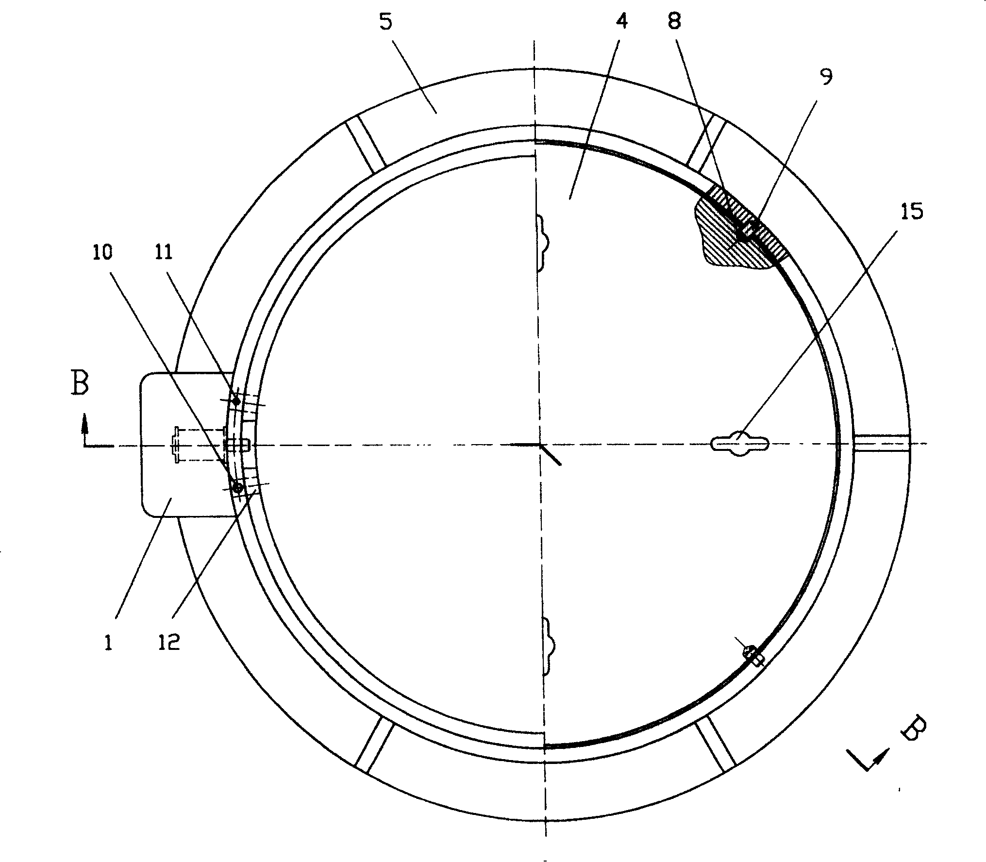 Anti-theft method for well cover and anti-theft well cover therewith