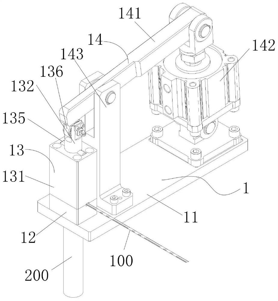 A paint stripping machine for flat copper wire and its vertical paint stripping device and horizontal paint stripping device